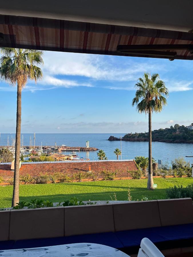 Appartement Avec Vue Mer Et Piscine Théoule-sur-Mer Eksteriør billede